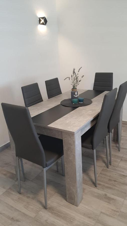 Zrinec Apartment Vir Bagian luar foto