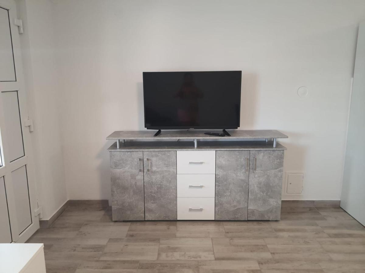 Zrinec Apartment Vir Bagian luar foto